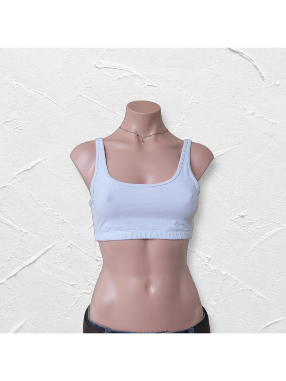 TNA Crisp Pure White Athletic Performance Crop Sports Bra